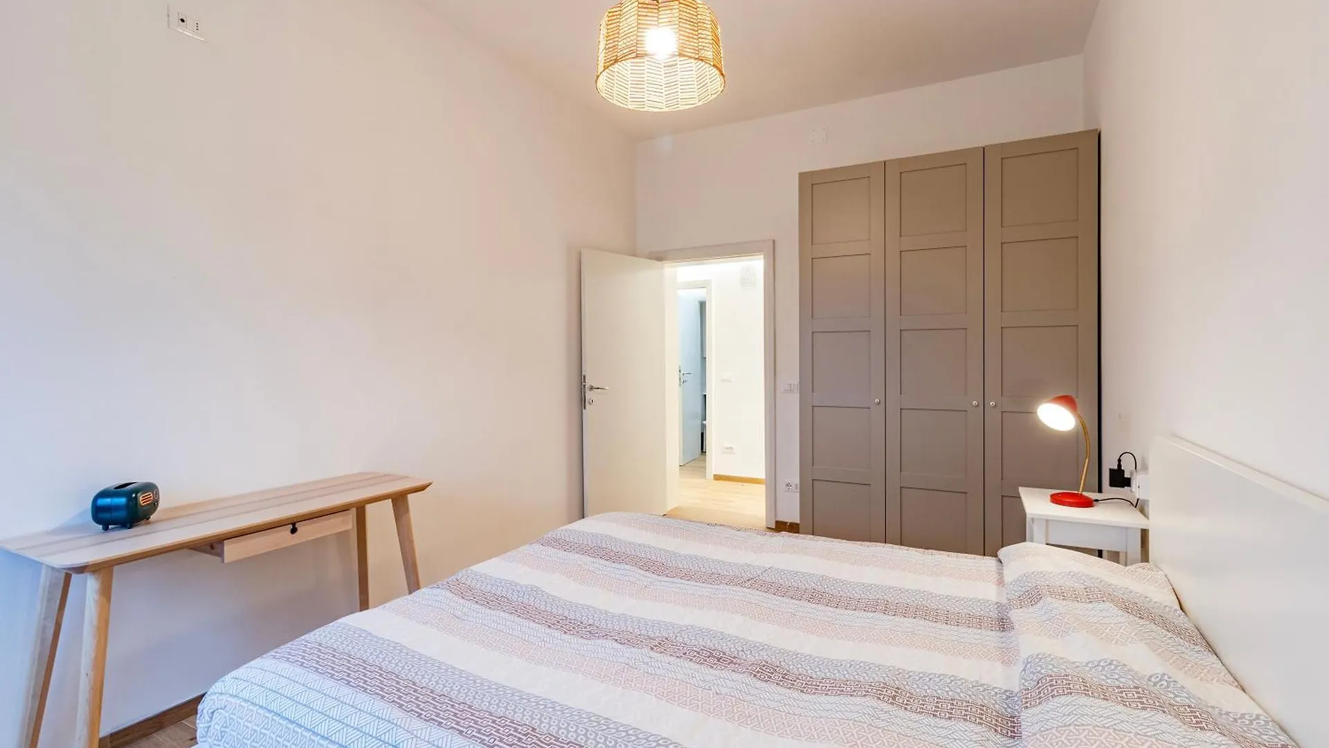 Comfortable Apartment In Firenze-Careggi - Happy Rentals
